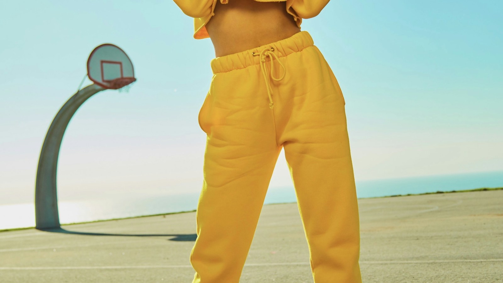 Conscious Streetwear Capsule Wardrobe: a practical guide without empty slogans